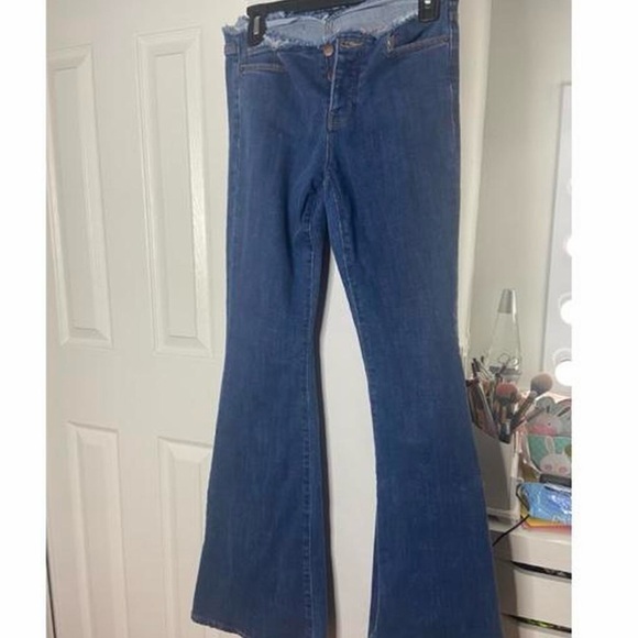Low rise raw hem flare jeans - Picture 2 of 2